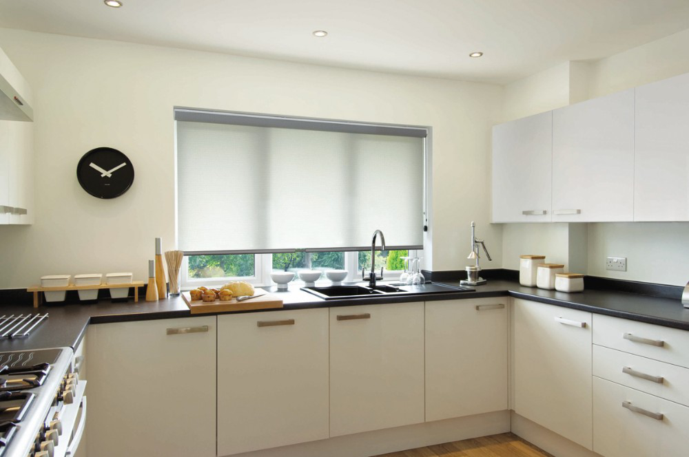 Electric PVC Sunscreen Roller blinds 