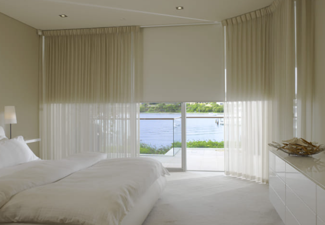 curtain with roller blinds