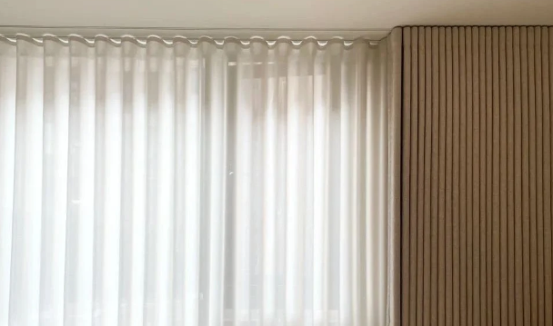 Different Types of Curtains.png