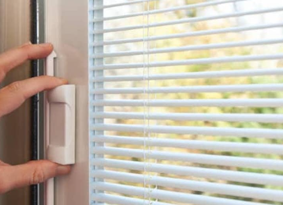 blinds inside patio door