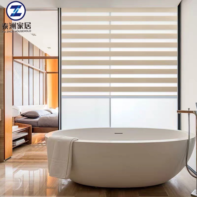 How to choose blinds for waterproof bathrooms ?