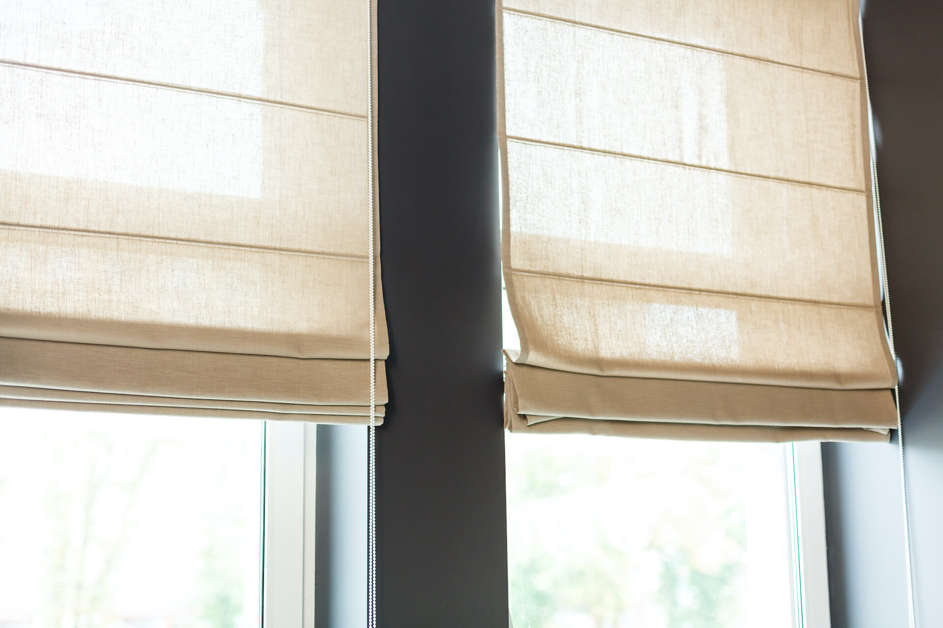 Folding Blinds - A Type of Roman Blinds