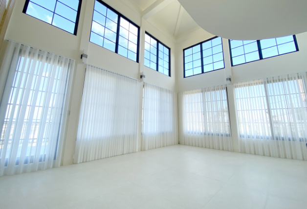 Hanas Vertical Blinds Sheer