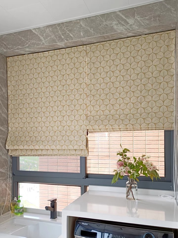 Roman Shades for Bathroom