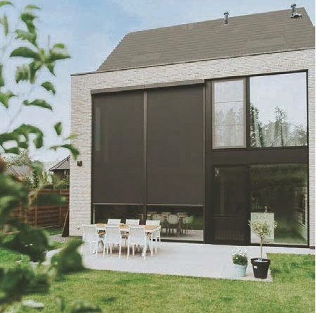 10' x 8' outdoor patio roller shade